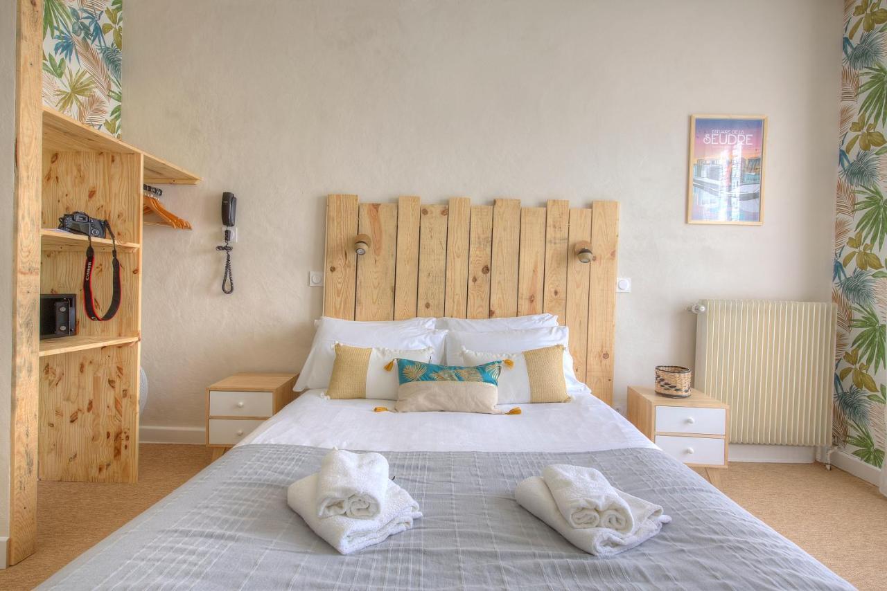 - Le Grand Hotel Ronce-les-Bains