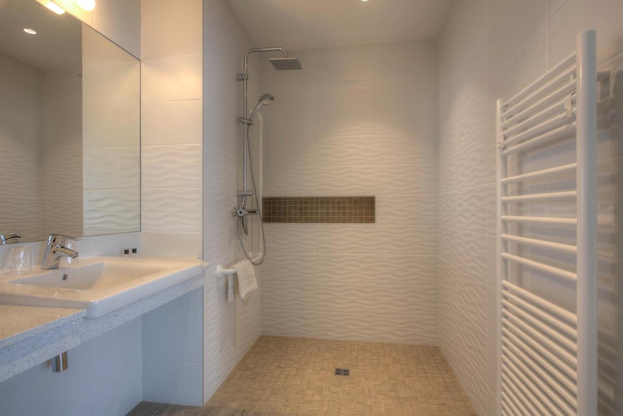 Hotel - Le Grand 3*